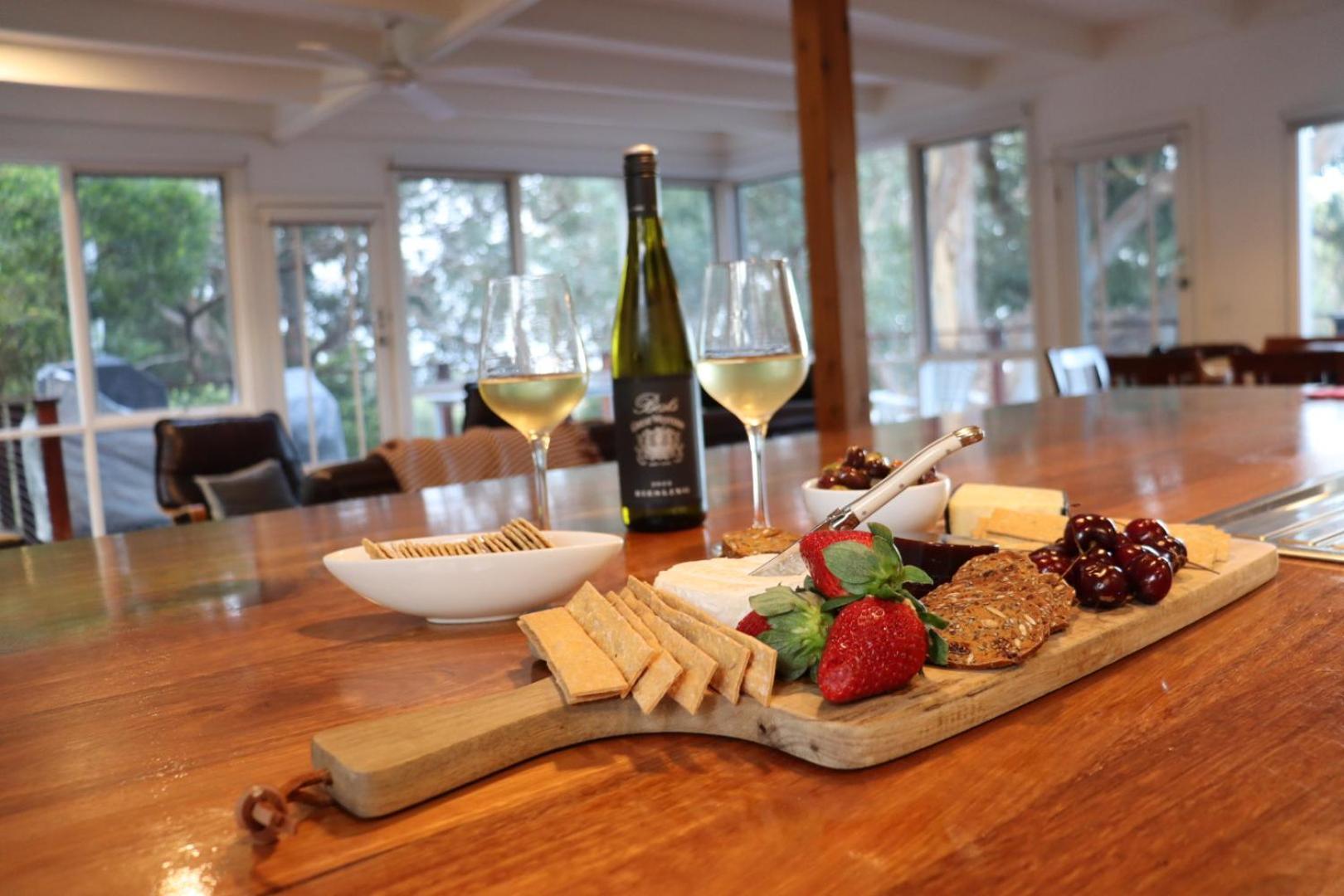 Whispering Gums - Ocean Views, Pet Friendly, Ev Unit 7kw For Electric Cars, Sleeps 7